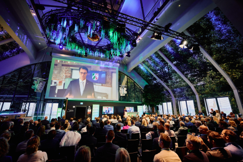 Videobotschaft von NRW-Ministerpräsident Hendrik Wüst