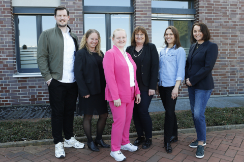 Das Orga-Team: Jonas Rodenberg (Materna), Christina Holterhoff (Amprion), Laura Kanthak (WF Dortmund), Petra Schmidt (DSW21), Susanna Burgmann (AWO DO), Agnes Funcke (DEW21)